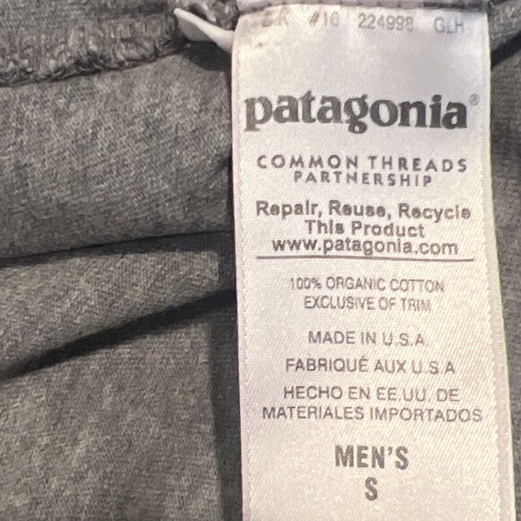 Patagonia Shirt Men's Small Gray Mountain Range Organic Cotton USA Made 2015 - Picture 15 of 16
